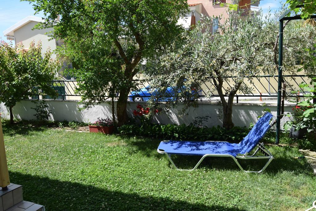 Beautiful Home By The Sea Palaiontsiflikion Bagian luar foto