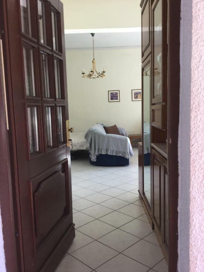 Beautiful Home By The Sea Palaiontsiflikion Bagian luar foto