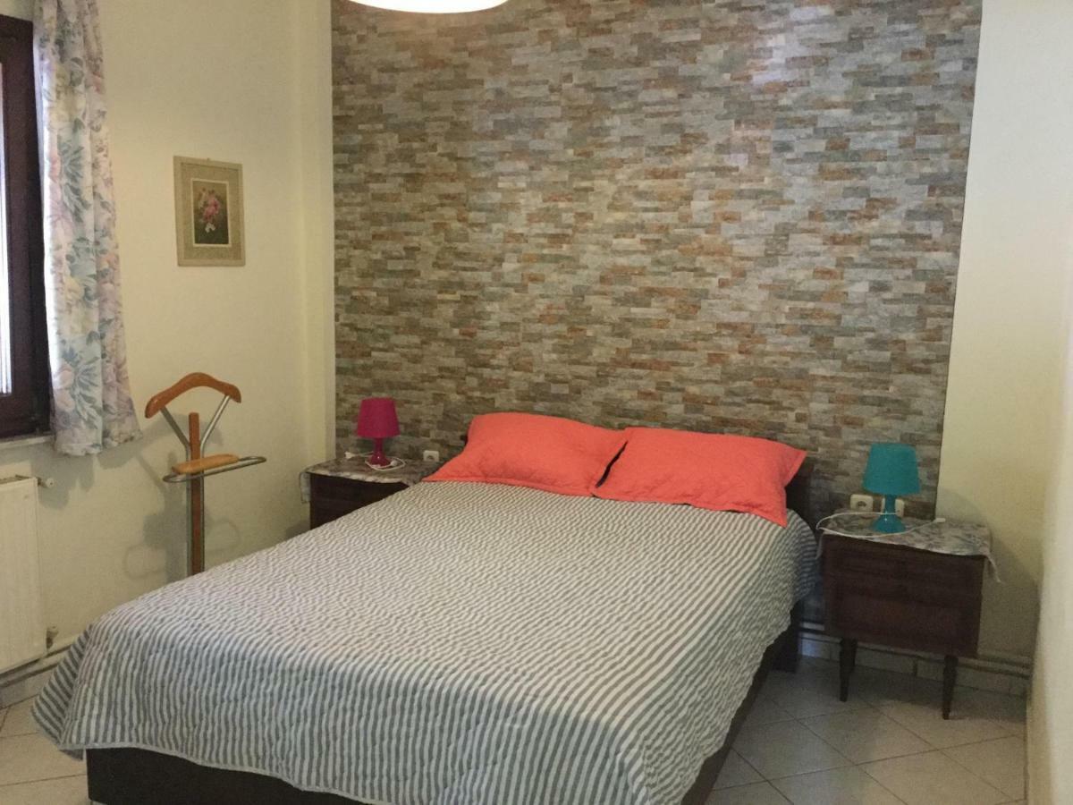 Beautiful Home By The Sea Palaiontsiflikion Bagian luar foto